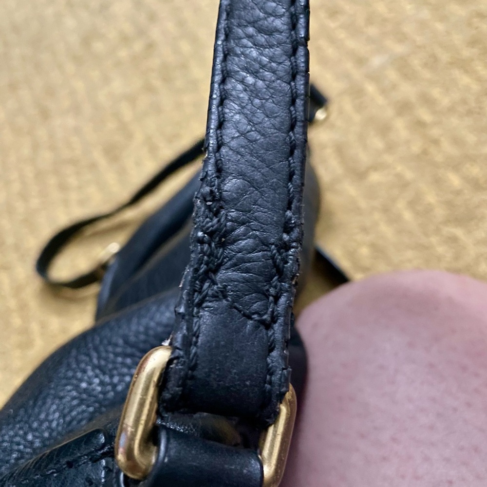 Marc Jacobs Leather Crossbody Bag - Picture 6 of 9